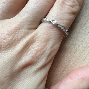 Kiera couture 925 Sterling silver band ring cubic zirconia stackable size 8